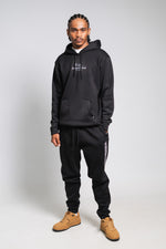 BLACK ESSENTIAL JOGGER