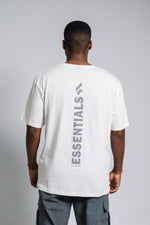 WHITE ESSENTIALS FASH TEE