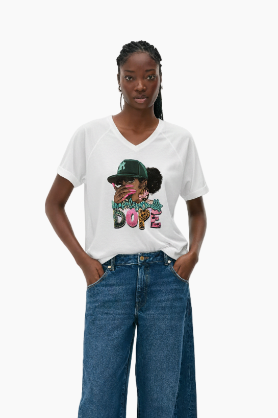 'DOPE' OVERSIZED V NECK TEE