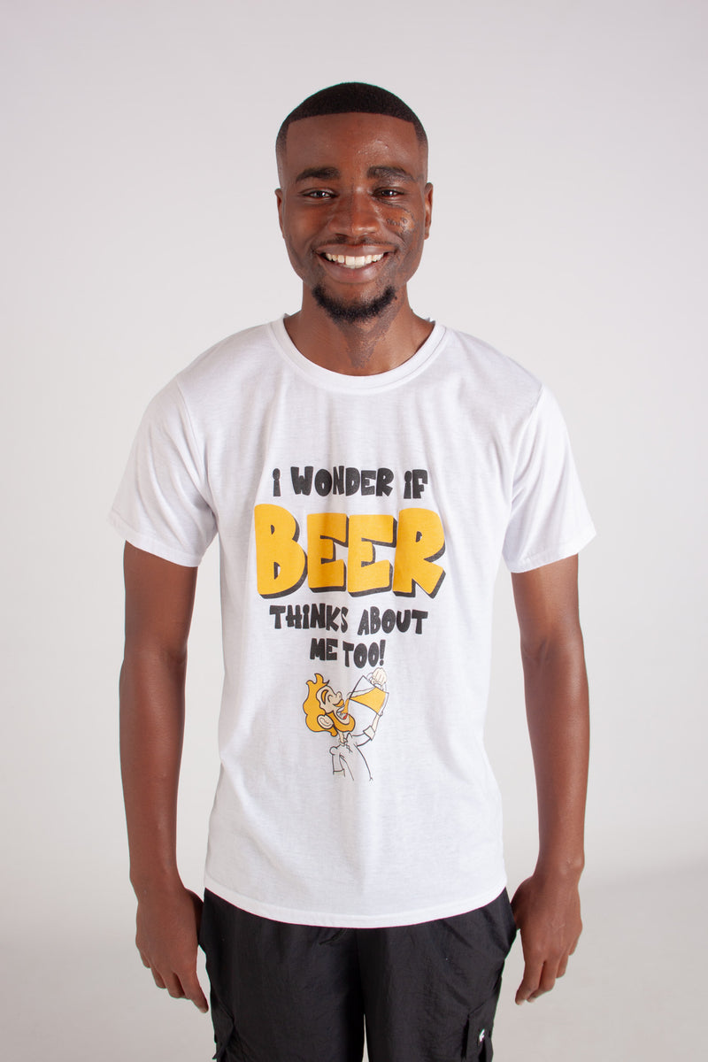 WHITE I WONDER IF BEER THINKS ABOUT ME TEE