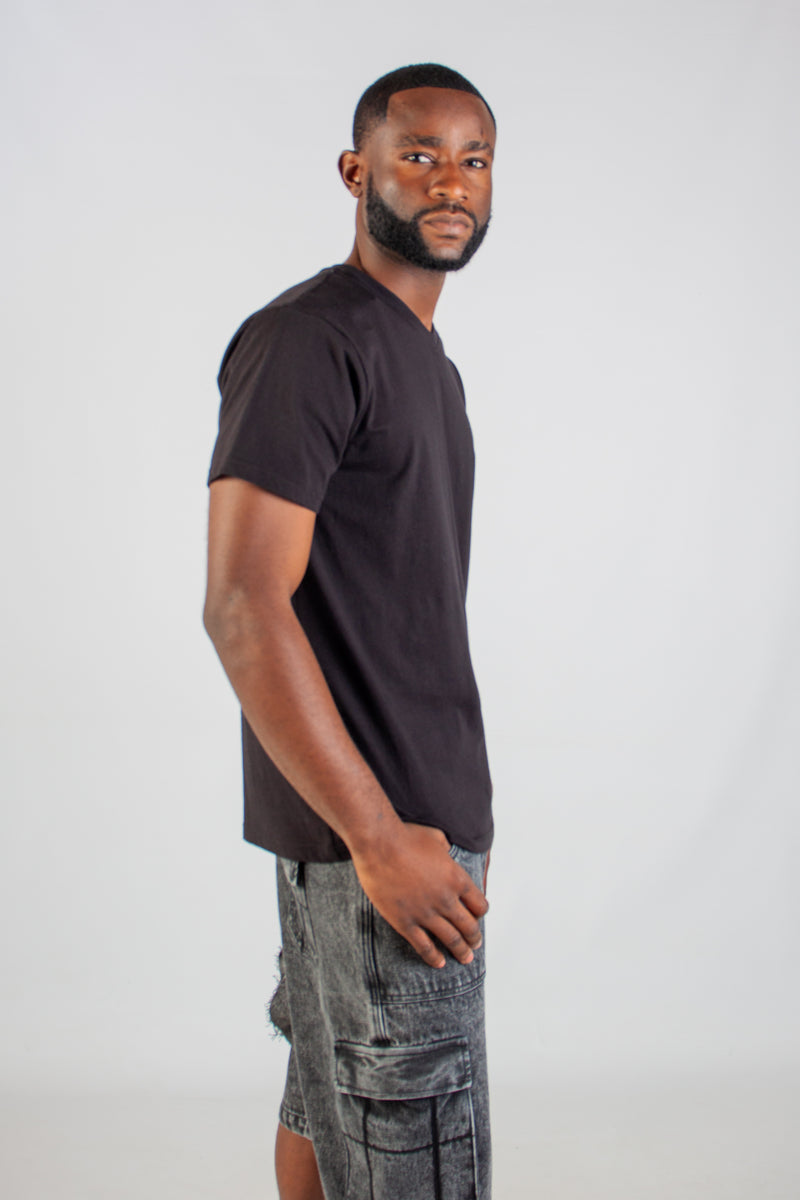 BLACK V-NECK T-SHIRT
