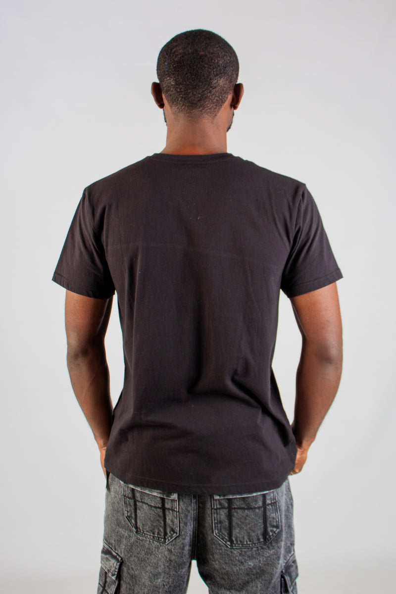 BLACK V-NECK T-SHIRT