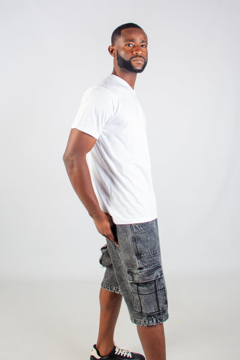 WHITE V-NECK T-SHIRT