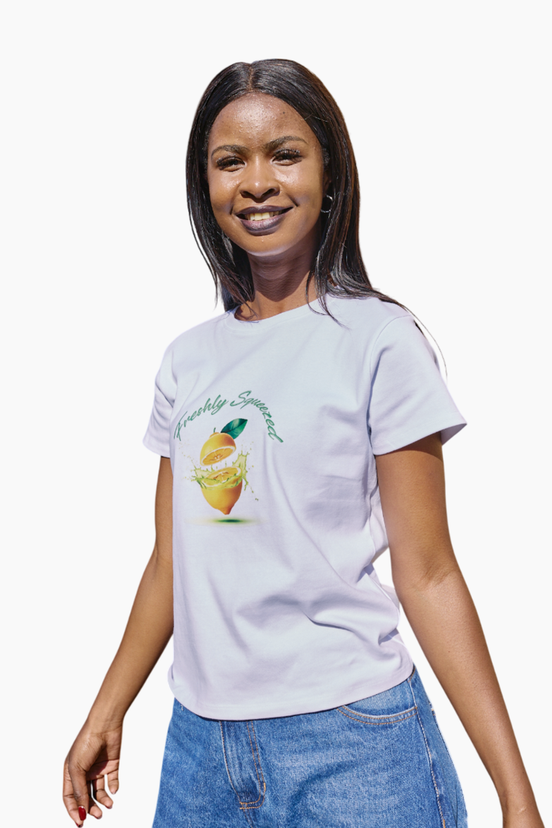'FRESHLY SQUEEZED' SLIM CROPPED TEE